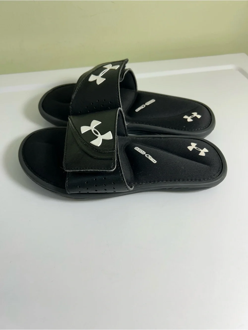 Under Armour 4D Foam Slip On Black White Slides Youth Boy's 2Y Shoes Slippers